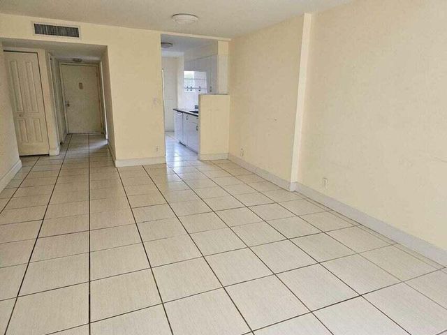 3099 NW 48TH Avenue 155, Lauderdale Lakes, FL 33313
