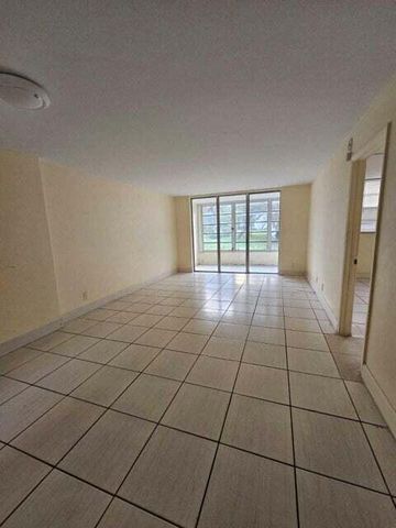 3099 NW 48TH Avenue 155, Lauderdale Lakes, FL 33313