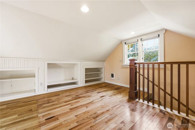 4747 4th Avenue NE, Seattle, WA 98105