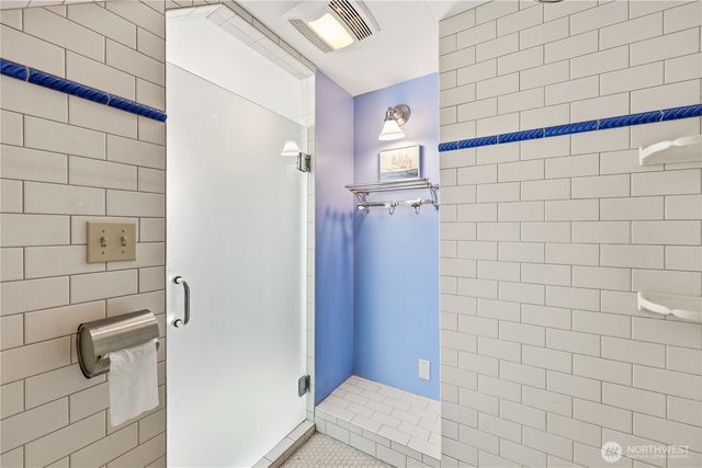 4747 4th Avenue NE, Seattle, WA 98105