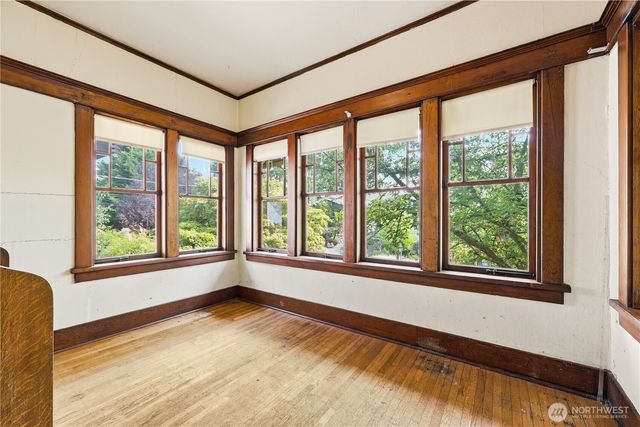 4747 4th Avenue NE, Seattle, WA 98105