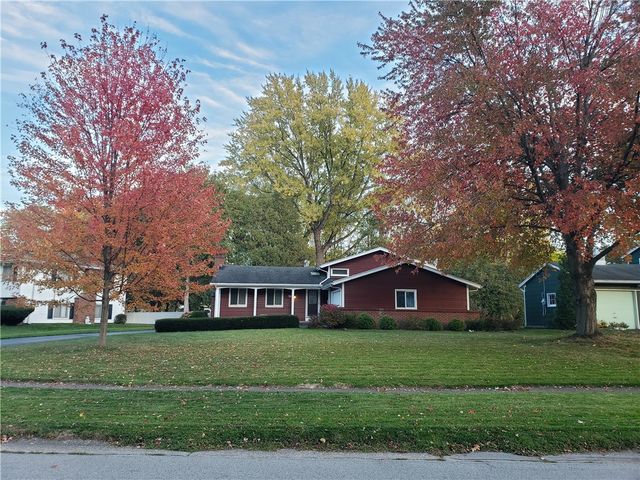 52 Marble Dr, Greece, NY 14615