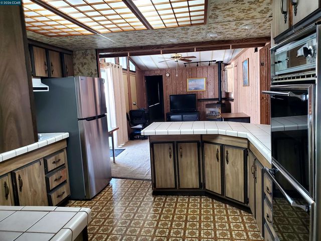 16 Surf Drive, Pittsburg, CA 94565