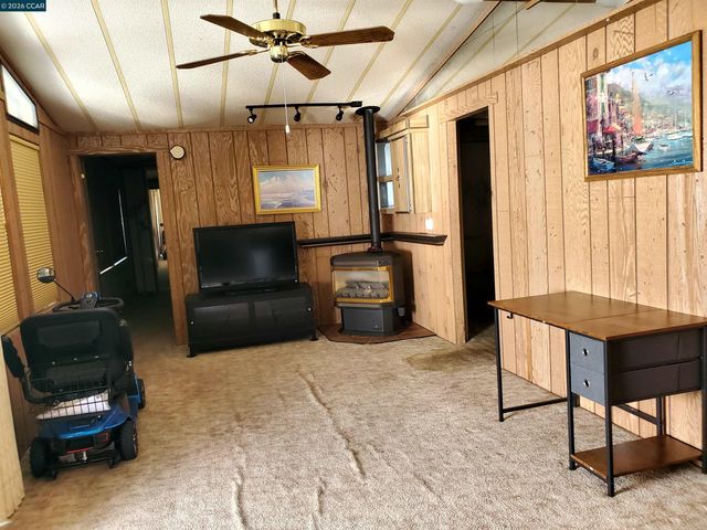 16 Surf Drive, Pittsburg, CA 94565