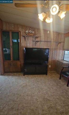 16 Surf Drive, Pittsburg, CA 94565