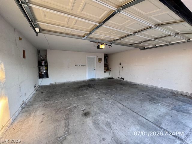 8405 Shady Shores Circle, Las Vegas, NV 89128