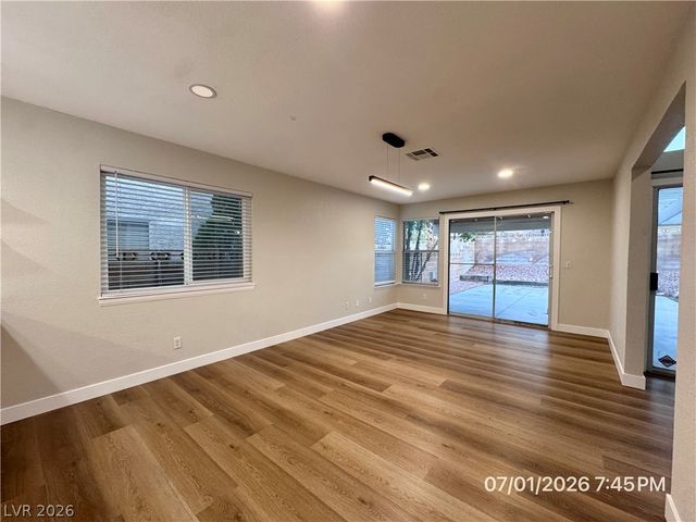 8405 Shady Shores Circle, Las Vegas, NV 89128