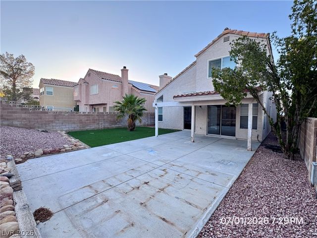 8405 Shady Shores Circle, Las Vegas, NV 89128