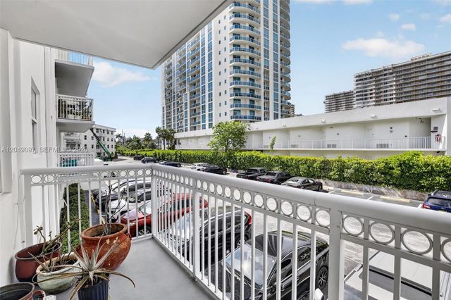 1913 S Ocean Dr 225, Hallandale Beach, FL 33009