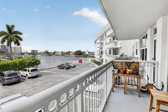 1913 S Ocean Dr 225, Hallandale Beach, FL 33009
