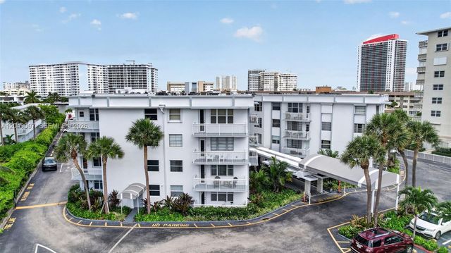 1913 S Ocean Dr 225, Hallandale Beach, FL 33009