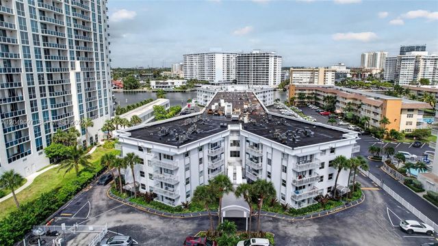 1913 S Ocean Dr 225, Hallandale Beach, FL 33009