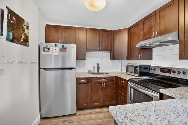 1913 S Ocean Dr 225, Hallandale Beach, FL 33009