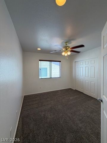 7431 Longhorn Lodge Avenue, Las Vegas, NV 89113