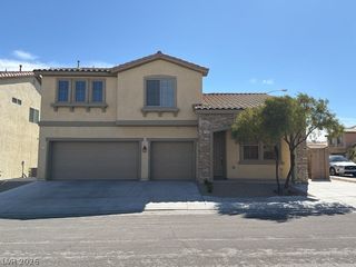 7431 Longhorn Lodge Avenue, Las Vegas, NV 89113