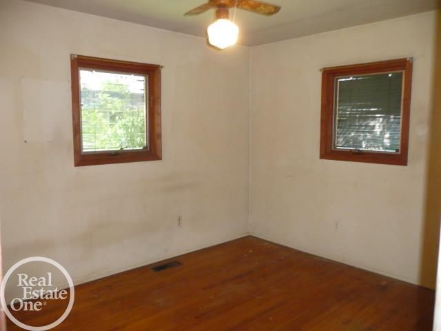 22416 Furton Street, St Clair Shores, MI 48082
