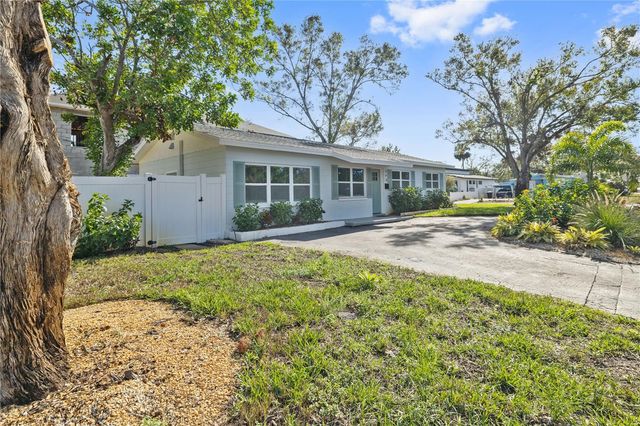 540 32ND STREET S, St Petersburg, FL 33712