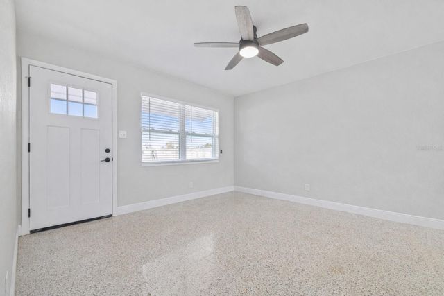 540 32ND STREET S, St Petersburg, FL 33712