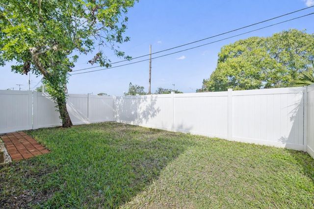 540 32ND STREET S, St Petersburg, FL 33712