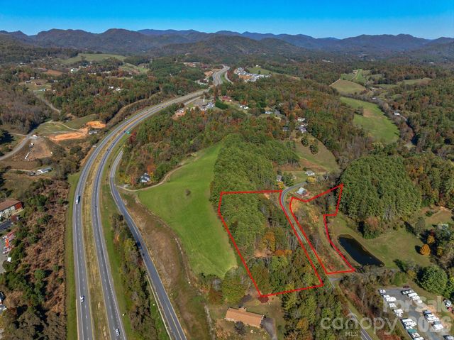 1075 Calvin Edney Road, Mars Hill, NC 28754