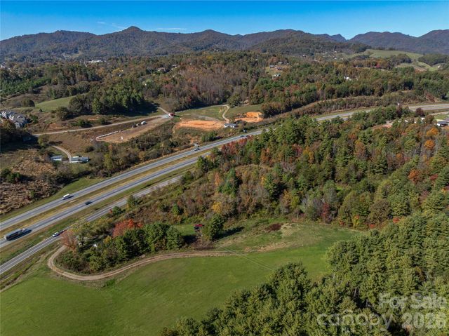 1075 Calvin Edney Road, Mars Hill, NC 28754