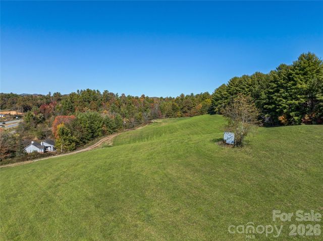 1075 Calvin Edney Road, Mars Hill, NC 28754