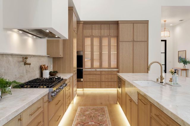 7569 Old Pear Hill Ln, Penryn, CA 95663