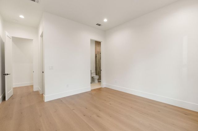 7569 Old Pear Hill Ln, Penryn, CA 95663