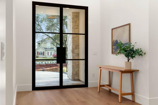 7569 Old Pear Hill Ln, Penryn, CA 95663