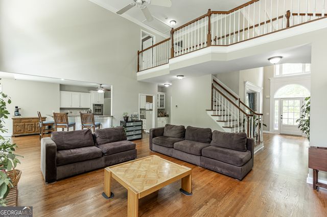 272 Lostwood Trail, Sugar Hill, GA 30518