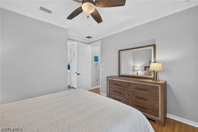 1379 Artesia DR E 601, Naples, FL 34113