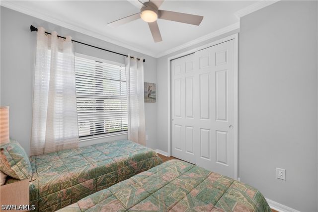 1379 Artesia DR E 601, Naples, FL 34113