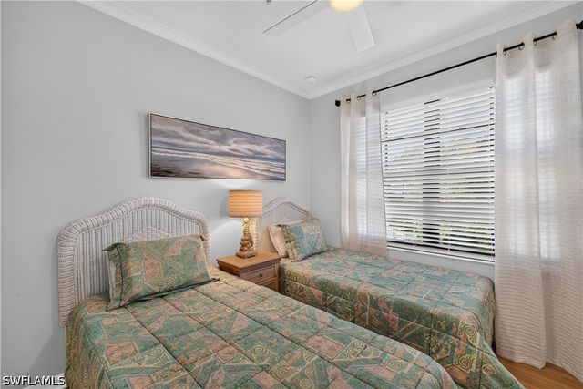1379 Artesia DR E 601, Naples, FL 34113