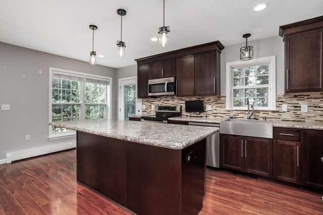 38 Terrence Ave, Clinton, MA 01510