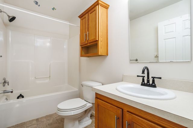 38 Terrence Ave, Clinton, MA 01510