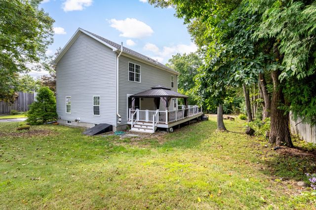 38 Terrence Ave, Clinton, MA 01510