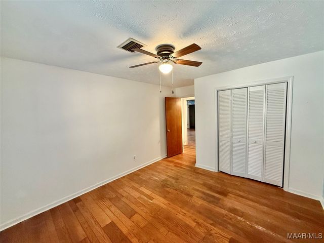 2112 County Road 80 ., Selma, AL 36703