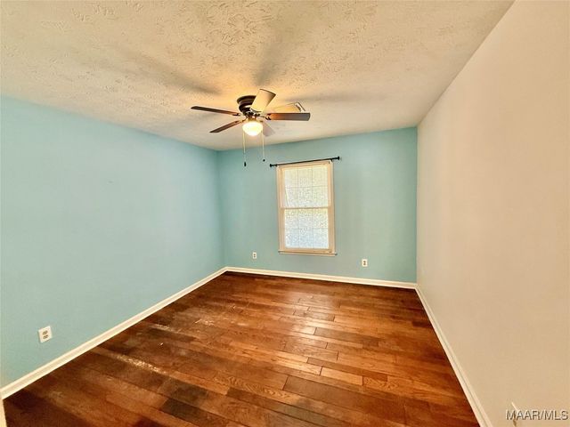 2112 County Road 80 ., Selma, AL 36703