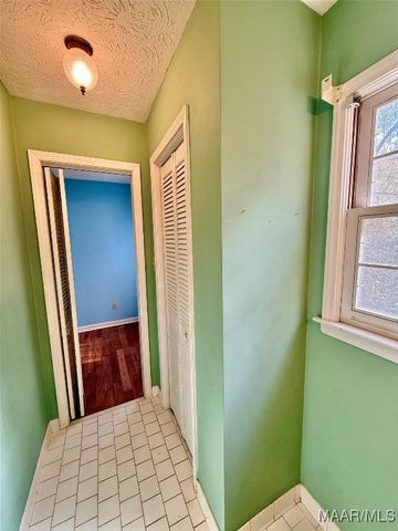 2112 County Road 80 ., Selma, AL 36703