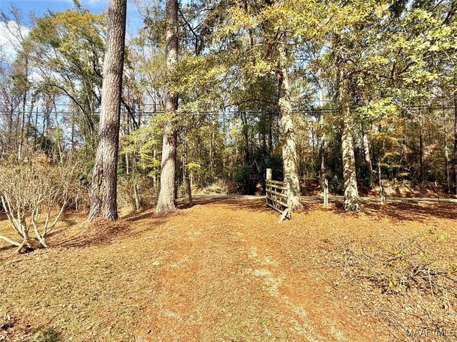 2112 County Road 80 ., Selma, AL 36703