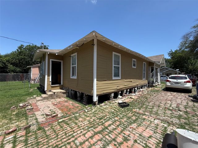 3010 Jerome Street, Dallas, TX 75223