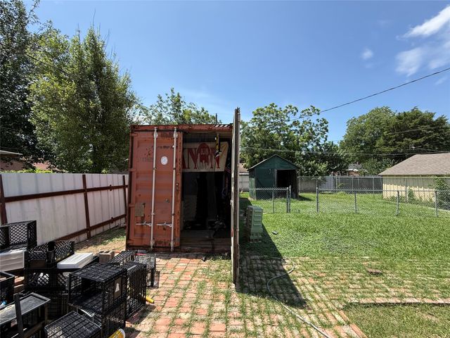 3010 Jerome Street, Dallas, TX 75223