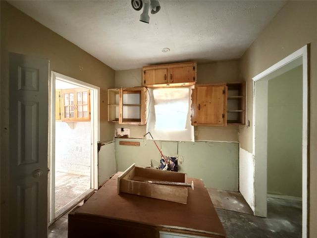 3010 Jerome Street, Dallas, TX 75223