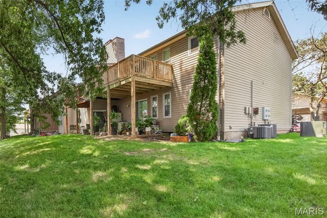 1044 Sugar Creek Court 5, St Peters, MO 63376