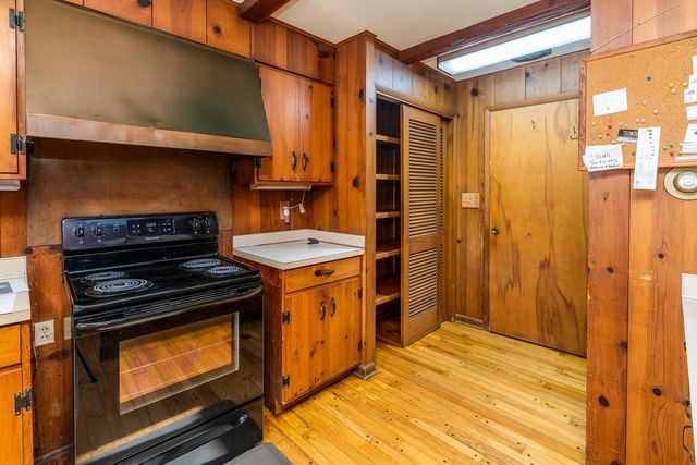 88 Dakota Road, Carbondale, IL 62902