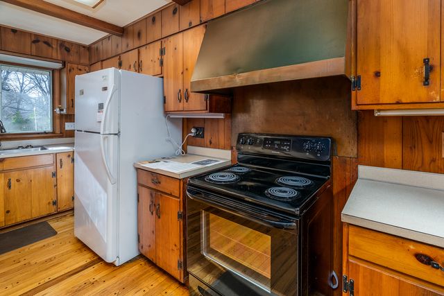 88 Dakota Road, Carbondale, IL 62902