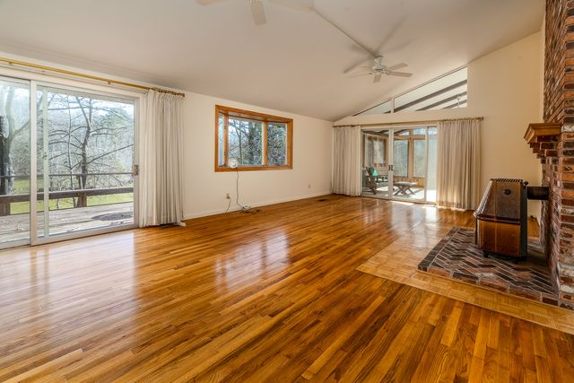 88 Dakota Road, Carbondale, IL 62902