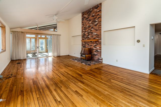 88 Dakota Road, Carbondale, IL 62902