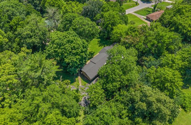 509 Rosewood Dr, Clarksville, TN 37043