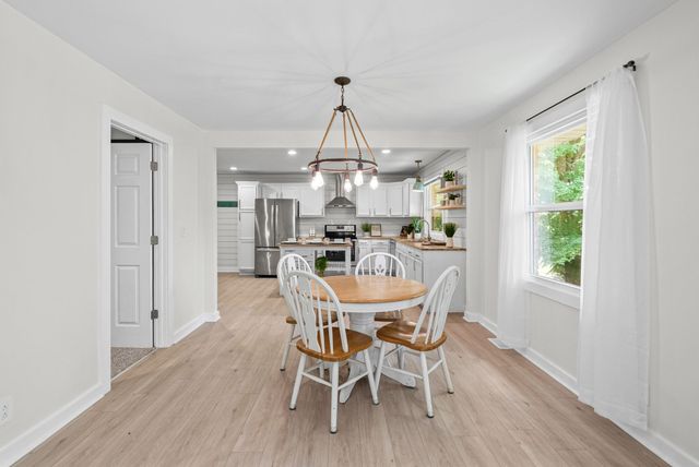 509 Rosewood Dr, Clarksville, TN 37043